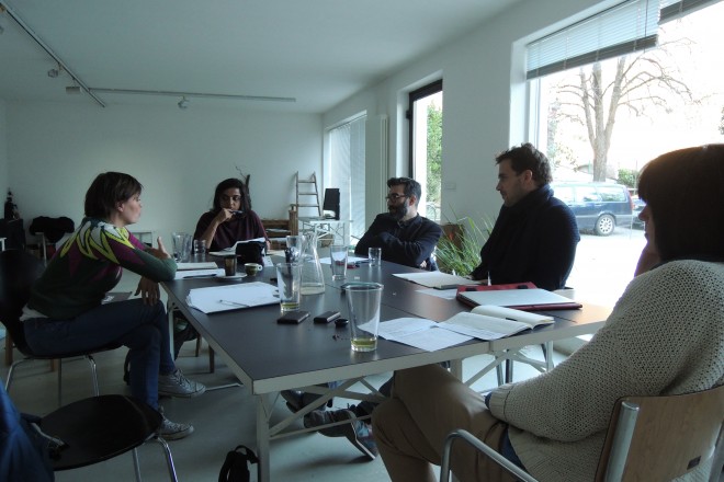 Beatrice Catanzaro, Kolar Aparna: Sul luogo, Foto: Lungomare, 2016 