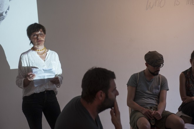 Beatrice Catanzaro, Kolar Aparna: A metaphorical approach
to migration and borders:
Voices from Bolzano, Photo: Ivo Corrà, 2016